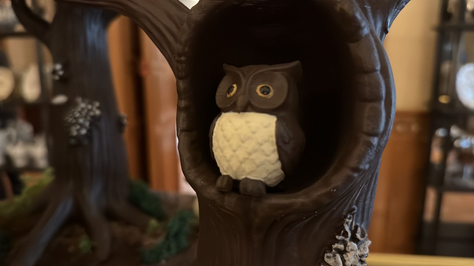 Décors Léo Mattéï, brigade des mineurs - Gilles Graziano Chef Décorateur