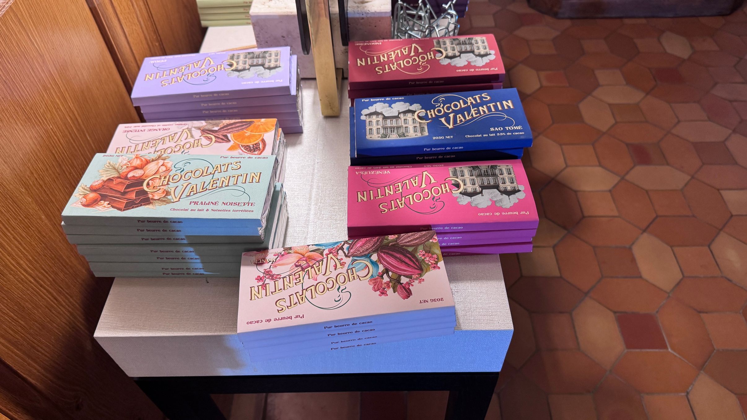 Léo Mattéï, brigade des mineurs - Décor 11 - Gilles Graziano Chef Décorateur